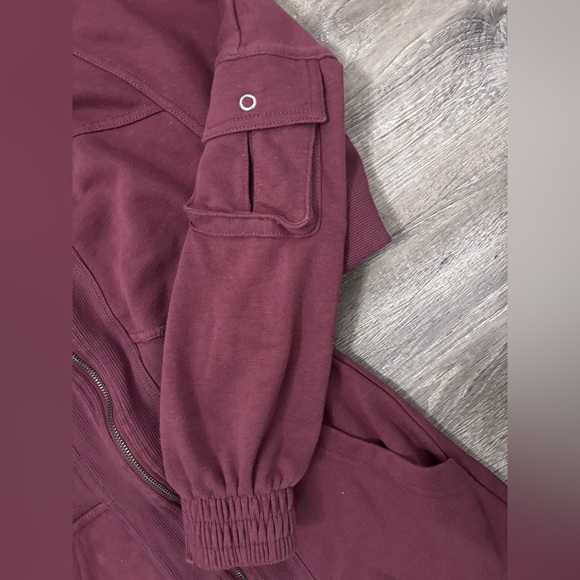 Daily Practice by
Anthropologie Long-Sleeve
Pop Trick Mini Dress, XS - Picture 5 of 10